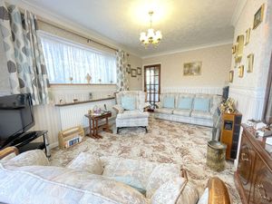 Manor Road- click for photo gallery